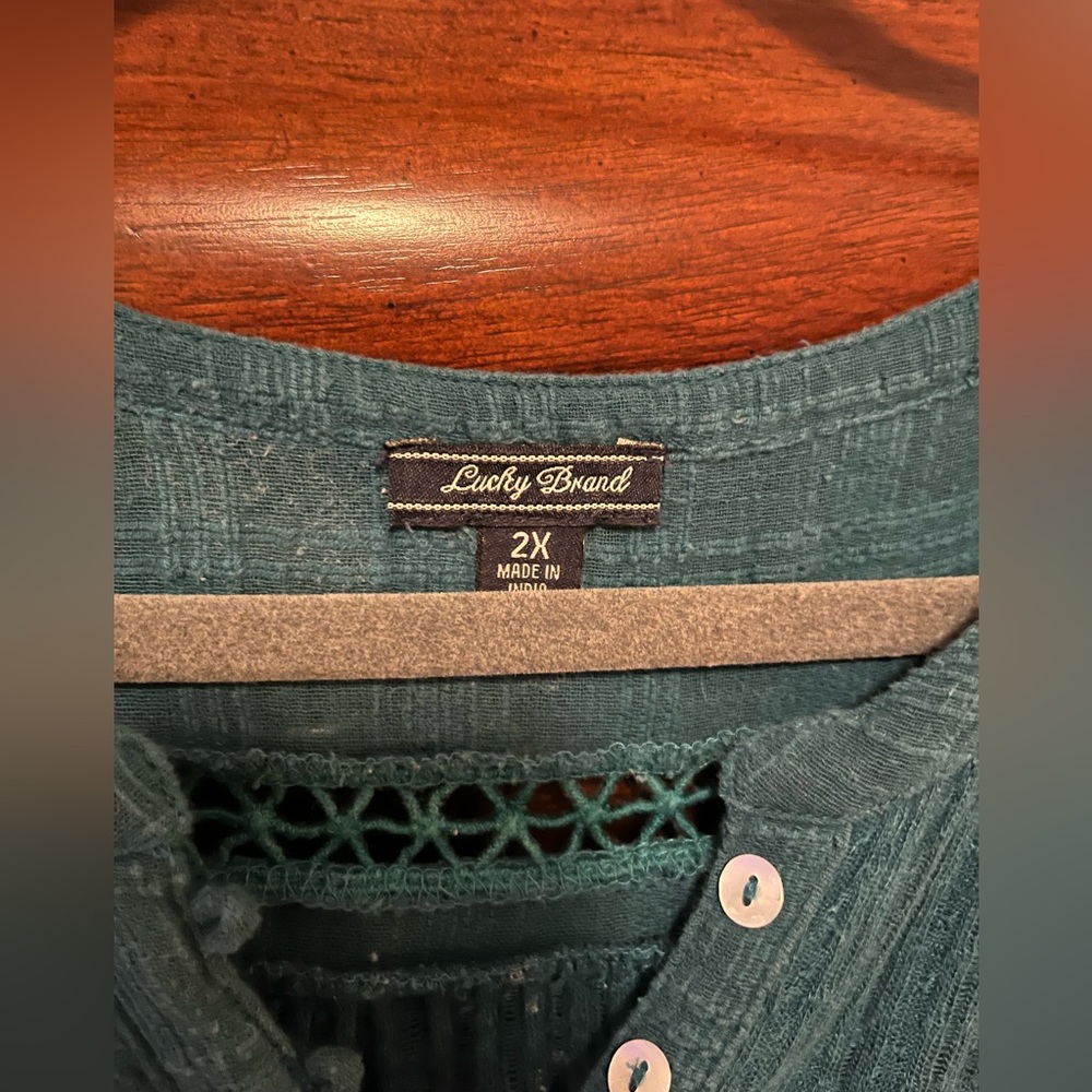 Lucky Brand Floral Teal Women's 3/4 Sleeve Top 2X - Picture 2 of 6